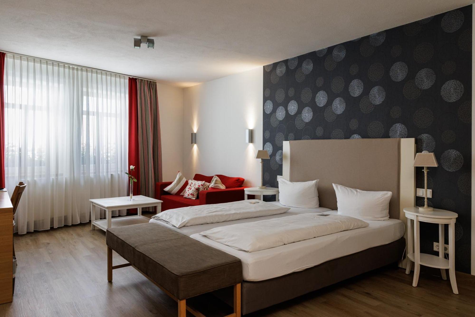 Flair Hotel Zum Storchen Bad Windsheim Exterior photo